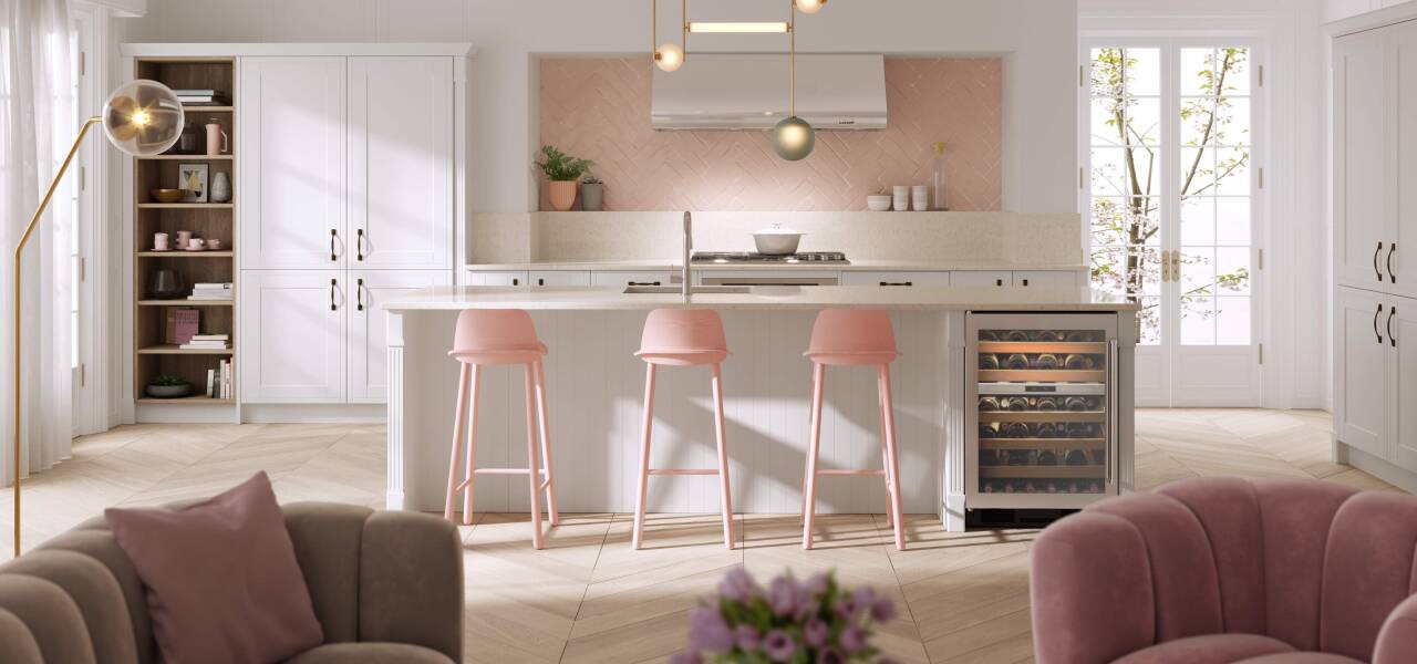 Framed Kitchen in Pillow Matte